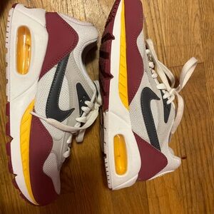 Brand new air max’s size 6.5/ fit like a 5 women’s